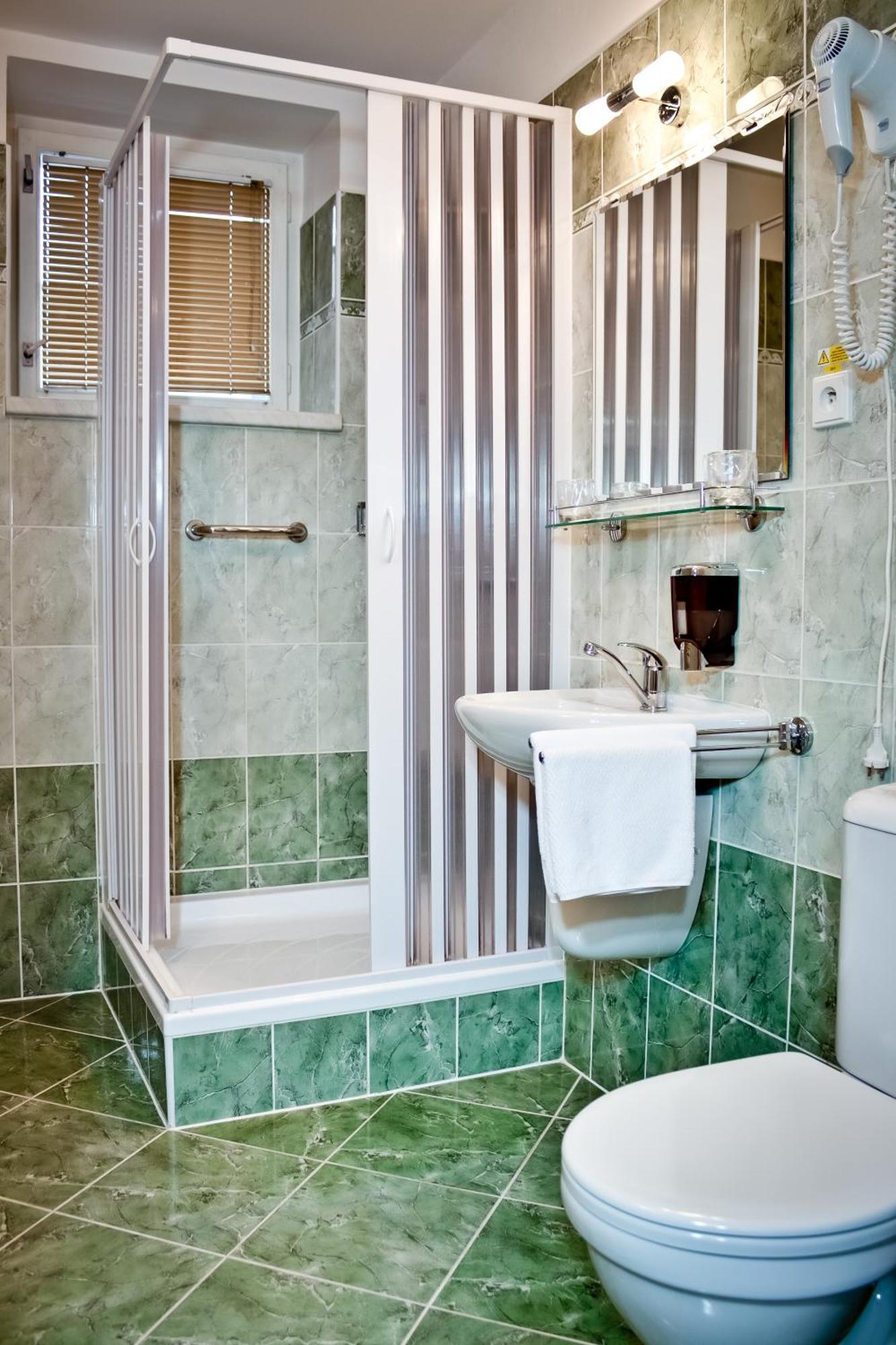 Hotel Palac Elektra اوسترافا المظهر الخارجي الصورة