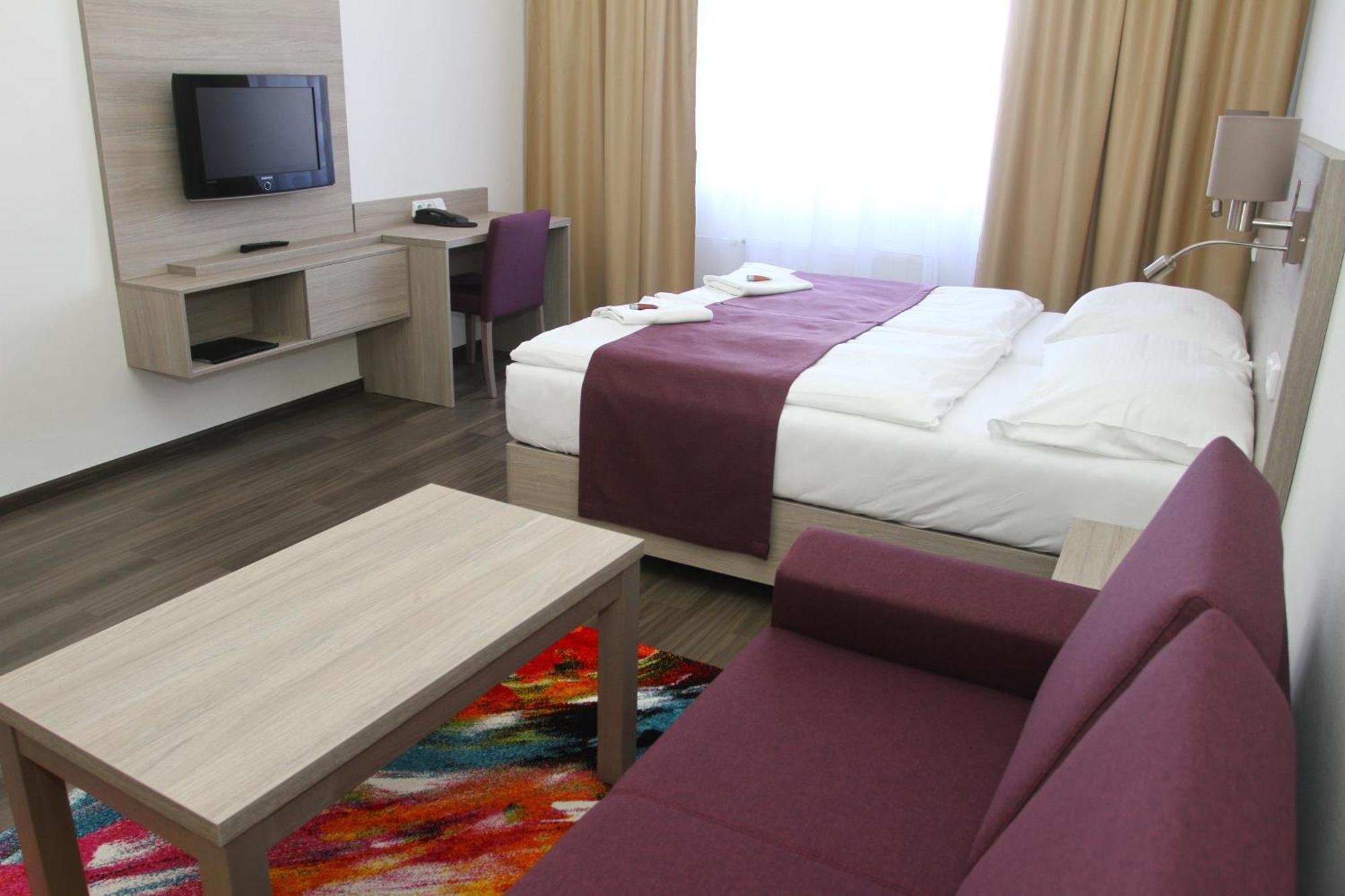 Hotel Palac Elektra اوسترافا المظهر الخارجي الصورة